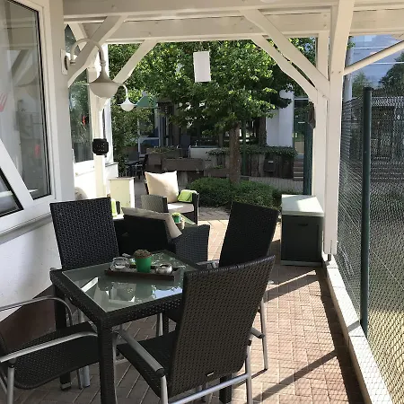 Sport Und Tagungshotel Hotel 3*